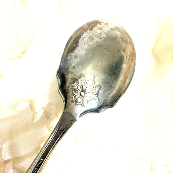 Holmes & Edwards Inlaid Silver IS + XIV Flatware 3 Tea Sugar Spoon Vintage - Picture 7 of 11